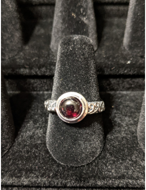 Medieval Ring - 7mm Garnet and Silver - Adjustable