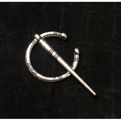 Small Penannular Brooch - Silver