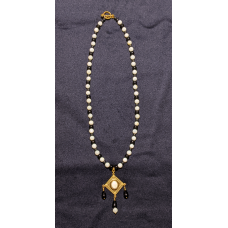 Triple Drop Italian Renaissance Necklace - White Agate and Onyx